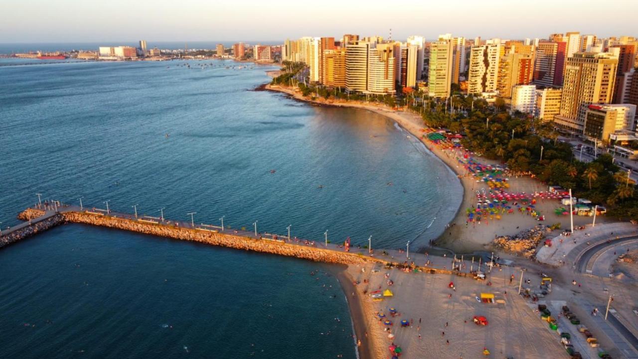 Beira Mar Meireles A Um Passo Do Mar Fortaleza  Exterior photo