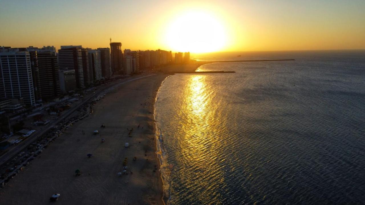 Beira Mar Meireles A Um Passo Do Mar Fortaleza  Exterior photo